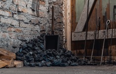 wegiel szufla skladzik