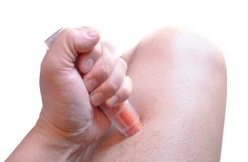 adrenalina zastrzyk udo