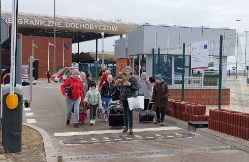 Senat zgłasza poprawki do ustawy ws. ograniczenia prawa do azylu
