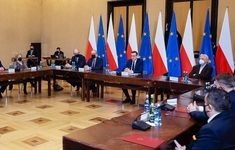 mateusz morawiecki rada covid