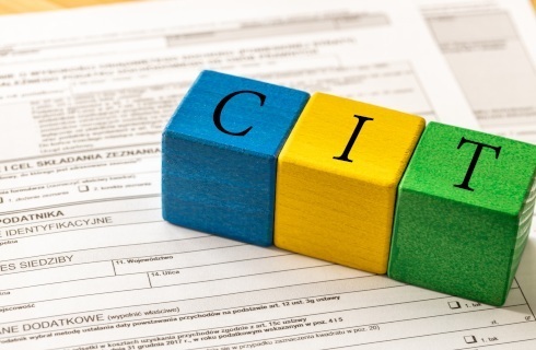 Czy spółki holdingowe mogą korzystać z preferencji w WHT