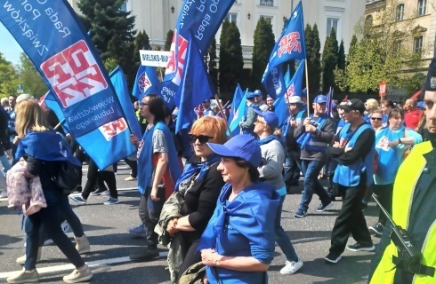 pochod majowy opzz 2022