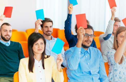 ludzie glosowanie jawne