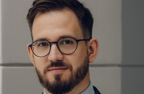 Brak akcyzy na saszetki nikotynowe to rezygnacja z wpływów budżetowych