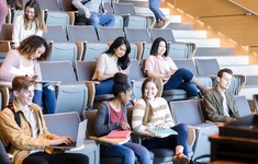 aula studenci wyklad