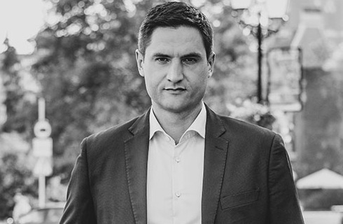 Opłatę rezerwacyjną deweloper musi zwrócić niezwłocznie