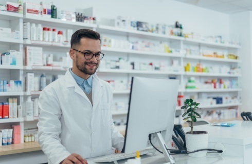 "Leki to nie cukierki": GIF apeluje o świadome stosowanie preparatów bez recepty