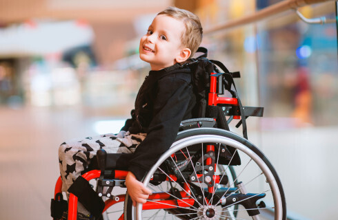 W 2024 r. więcej ulg dla rodzin osób z niepełnosprawnością