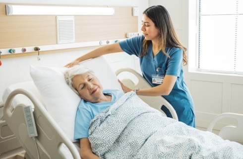 Resort zdrowia wycofuje się z rozporządzenia o opiece długoterminowej