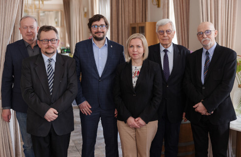 Przegląd sądowy. Zdjęcie grupowe