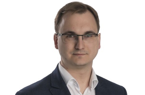 Postępowanie karne może być bardziej skuteczne wobec niesolidnego dłużnika