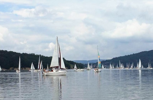 Żaglówką lub motorówką bez patentu – ważna wielkość jednostki