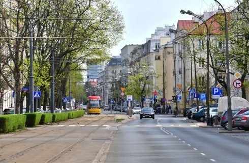 warszawa ulica filtrowa 2018