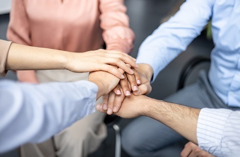 dlonie rece wspolpraca 0097