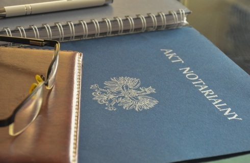 NSA: 10 lat po przestępstwie i zatarciu skazania notariusz nie daje rękojmi