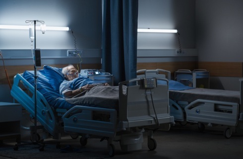 Dodatkowy rok na wprowadzenie nowych standardów dla oddziałów anestezjologii i OIOM-ów