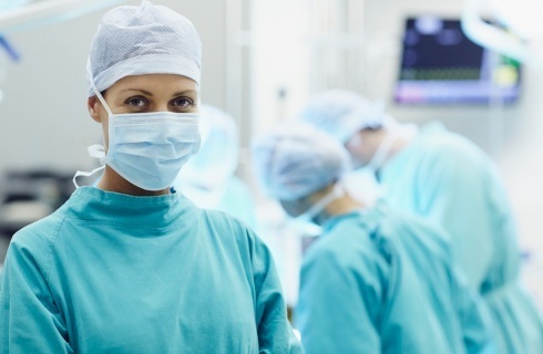 szpital lekarka operacja