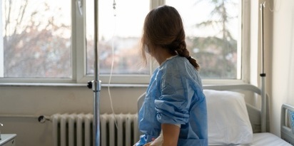 szpital pacjentka kroplowka