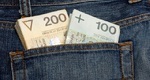 zlotowki banknoty spodnie kieszen