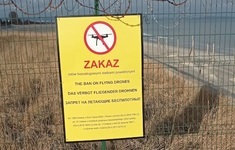 wojsko zakaz lotow drony