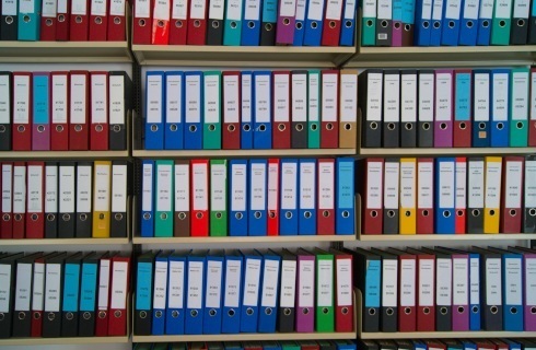 Deregulacja jest dla sądów. Dla firm - obowiązki i ryzyko