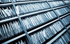 dokumenty segregatory polka