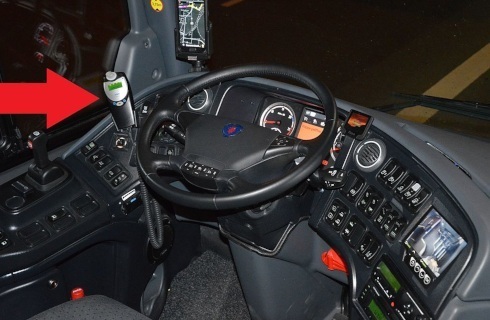 Dzięki blokadzie alkoholowej w samochodzie można prowadzić samochód, mimo zakazu