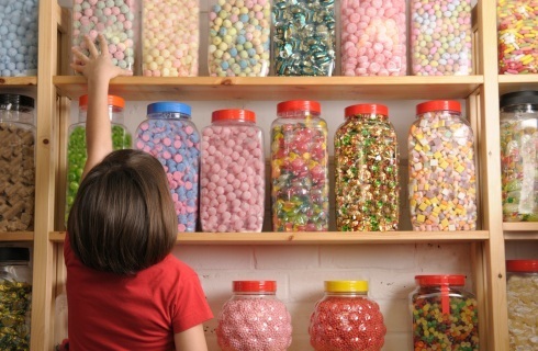 sklep cukierki dziecko