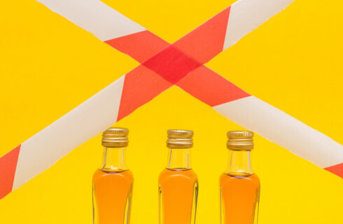 Zamiast prohibicji kac - spór o sprzedaż alkoholu w Warszawie