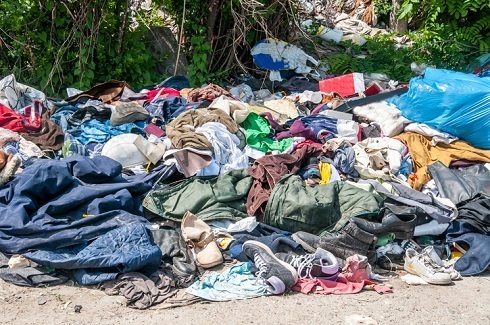 smieci recykling ubrania odziez odpady
