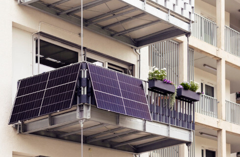 panele sloneczne balkon