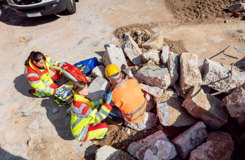 wypadek kamienie pomoc