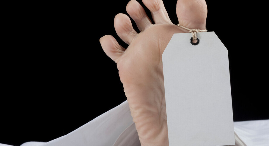 Samorząd lekarski za koronerem, ale przeciwny stwierdzaniu zgonu przez ratowników