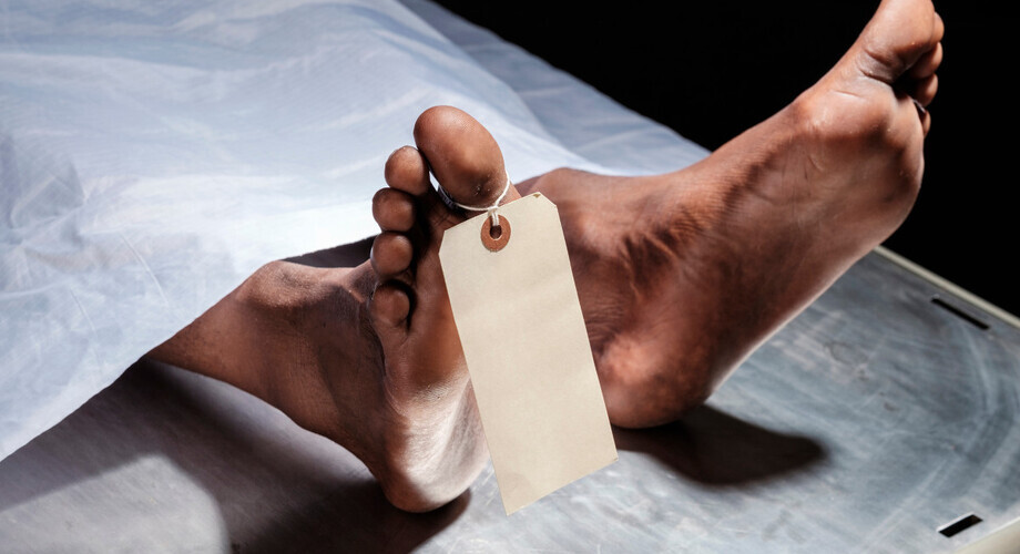 Epidemia w pełni, ale mniej osób w Polsce umiera