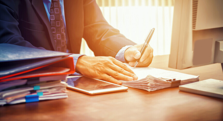 Od 1 stycznia 2026 r. zlecenie i samozatrudnienie będą wliczane do stażu pracy