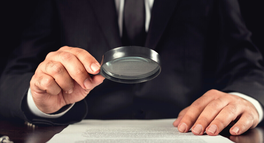 Organ procesowy pouczy o prawie do odszkodowania za niesłuszne aresztowanie