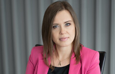 agata dziwisz mosche