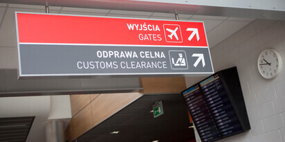 clo odprawa celna lotnisko