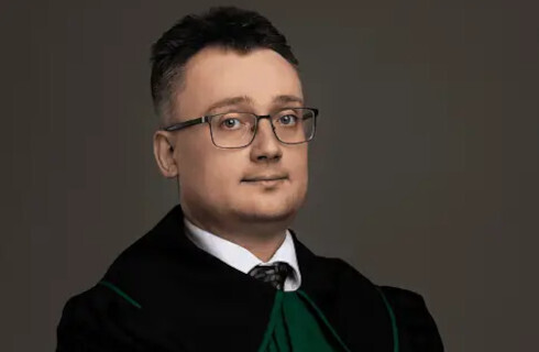 Adwokat Murdza: Zbiorowe nękanie wymaga regulacji, ale proporcjonalnej