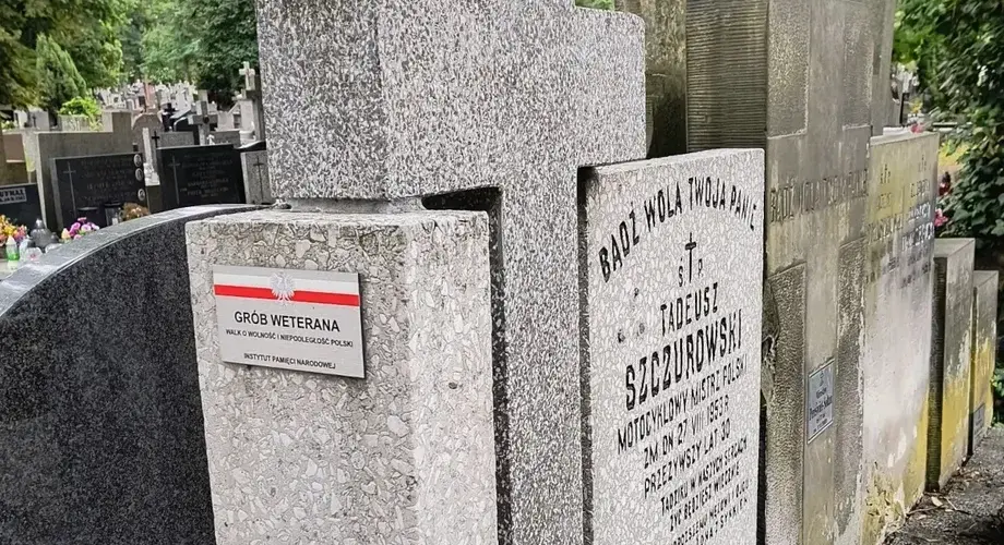 Grob weterana Tadeusz Szczurowski